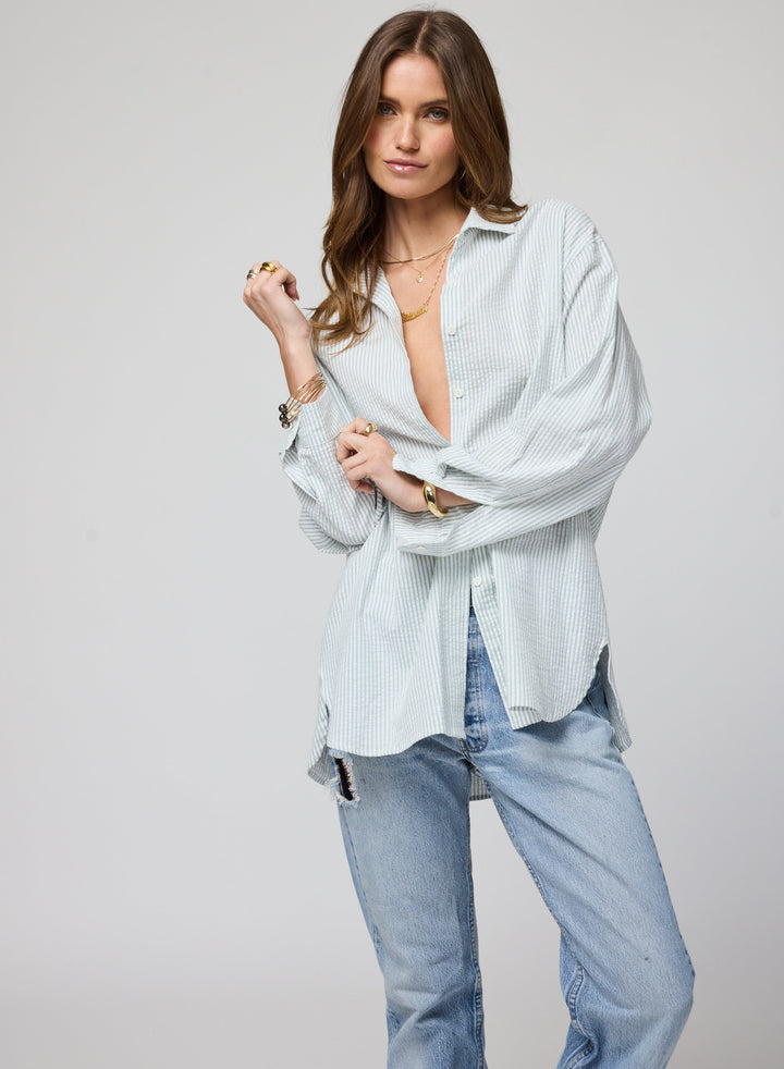 THE SEERSUCKER FAVORITE SHIRT
