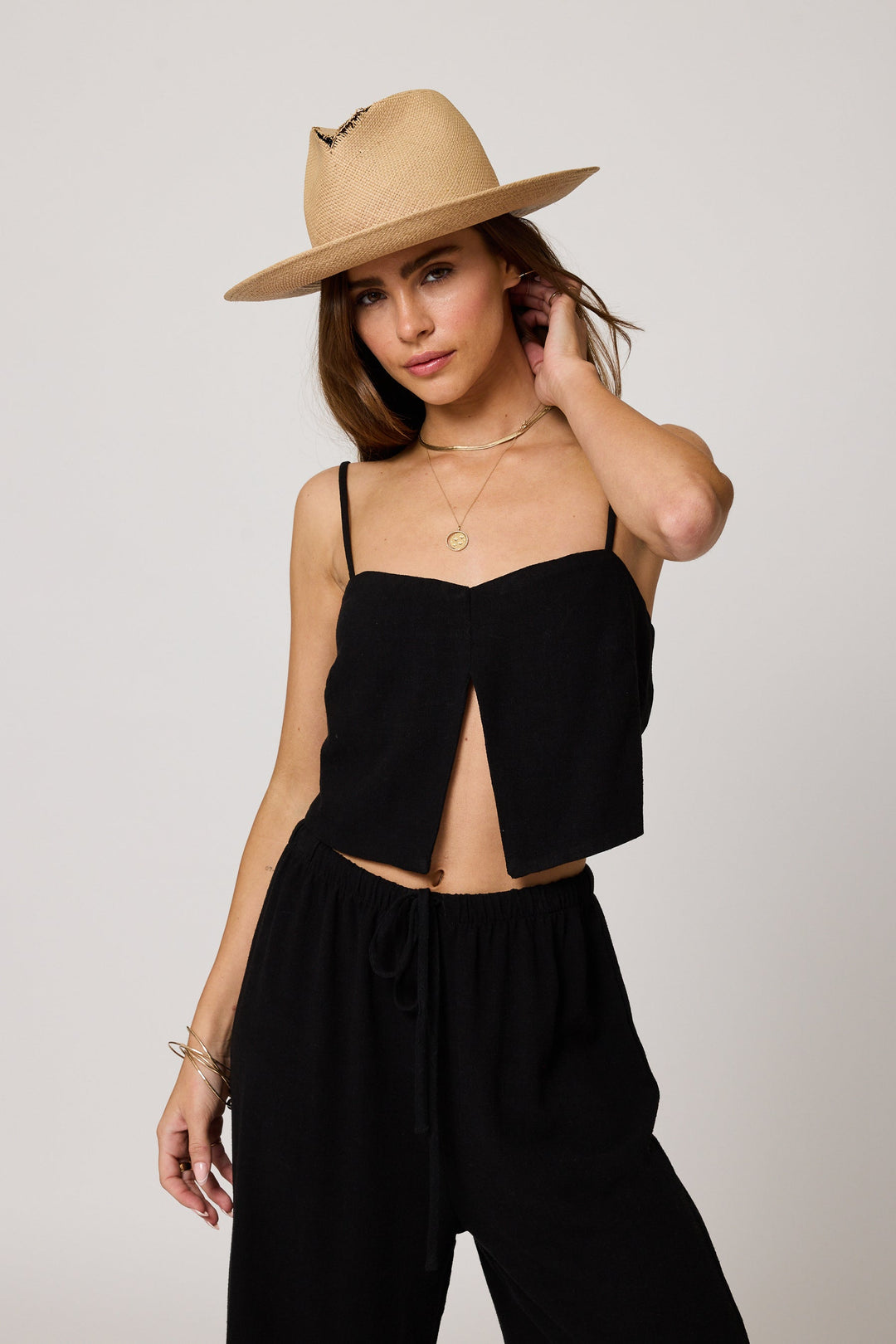 SPLIT CROP CAMI