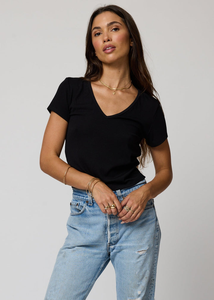 RIB V NECK CROP TEE