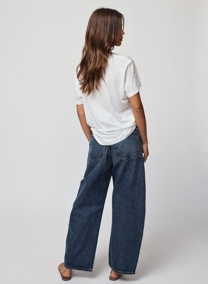 THE OVERSIZED TEE