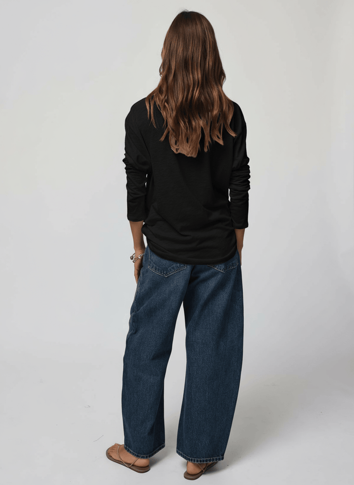 THE OVERSIZED LONG SLEEVE TEE BUNDLE OF TWO