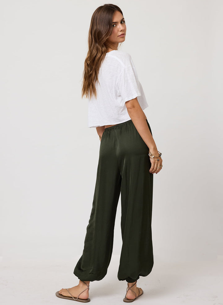 THE SILKY BALLOON LEG PANT
