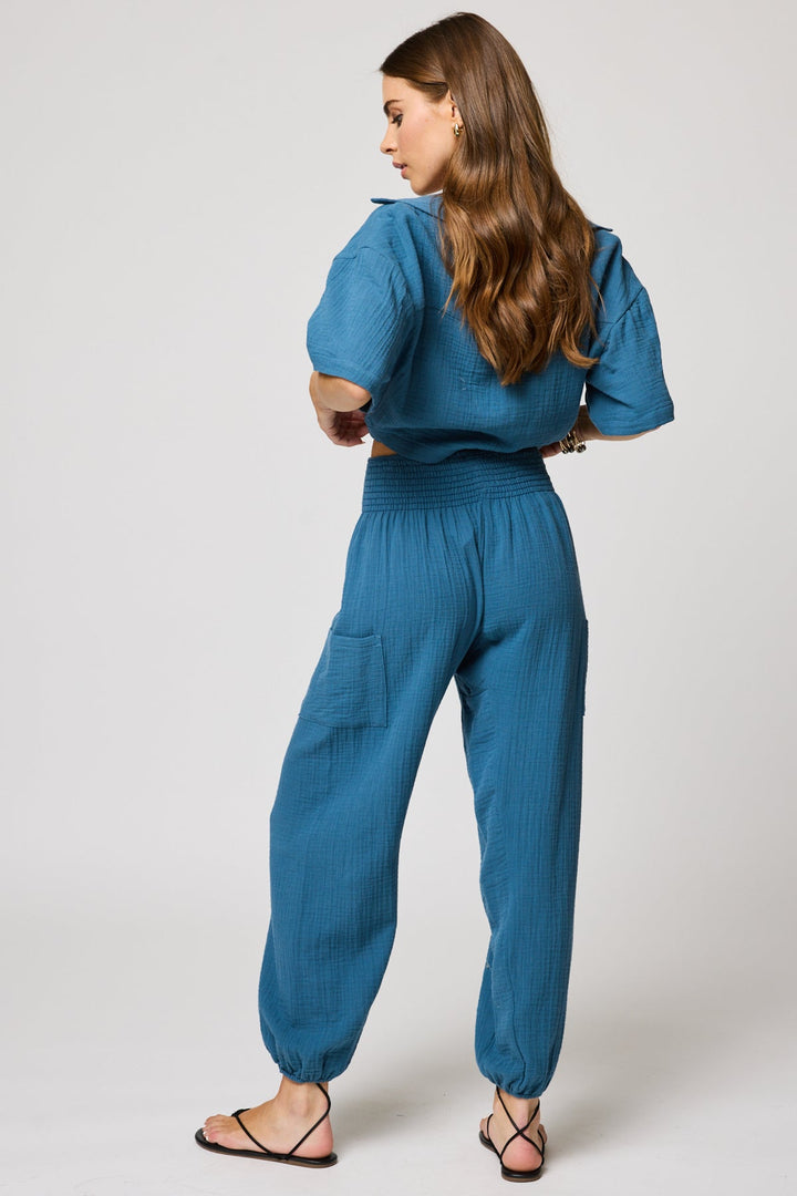 KNOT FRONT SHORT SLEEVE SHIRT