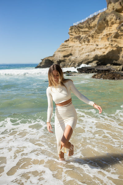 RIB CROSS TIE TOP