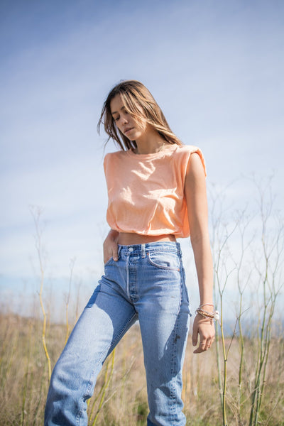STRONG SHOULDER CROP