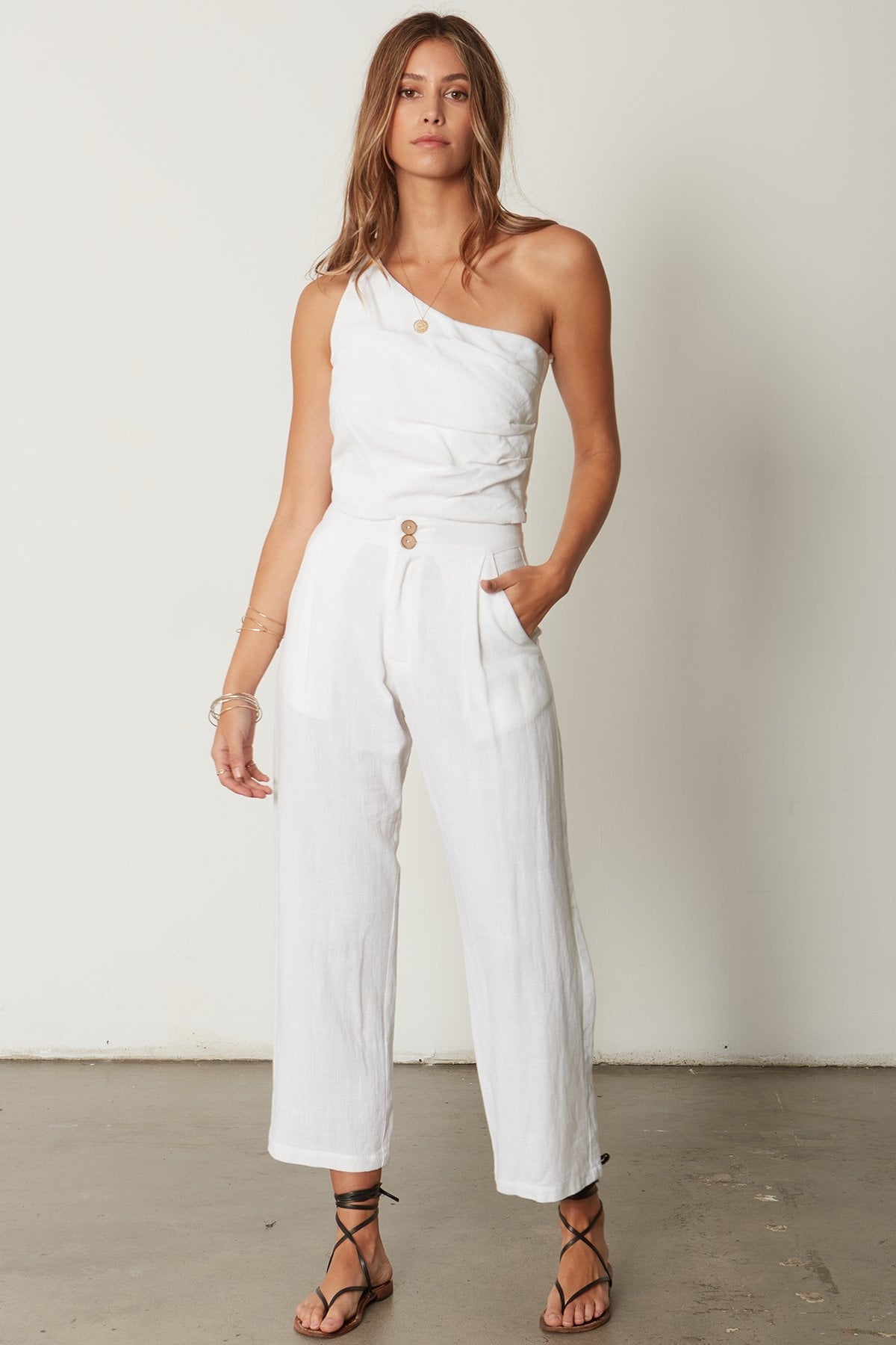 BE BOLD TOP