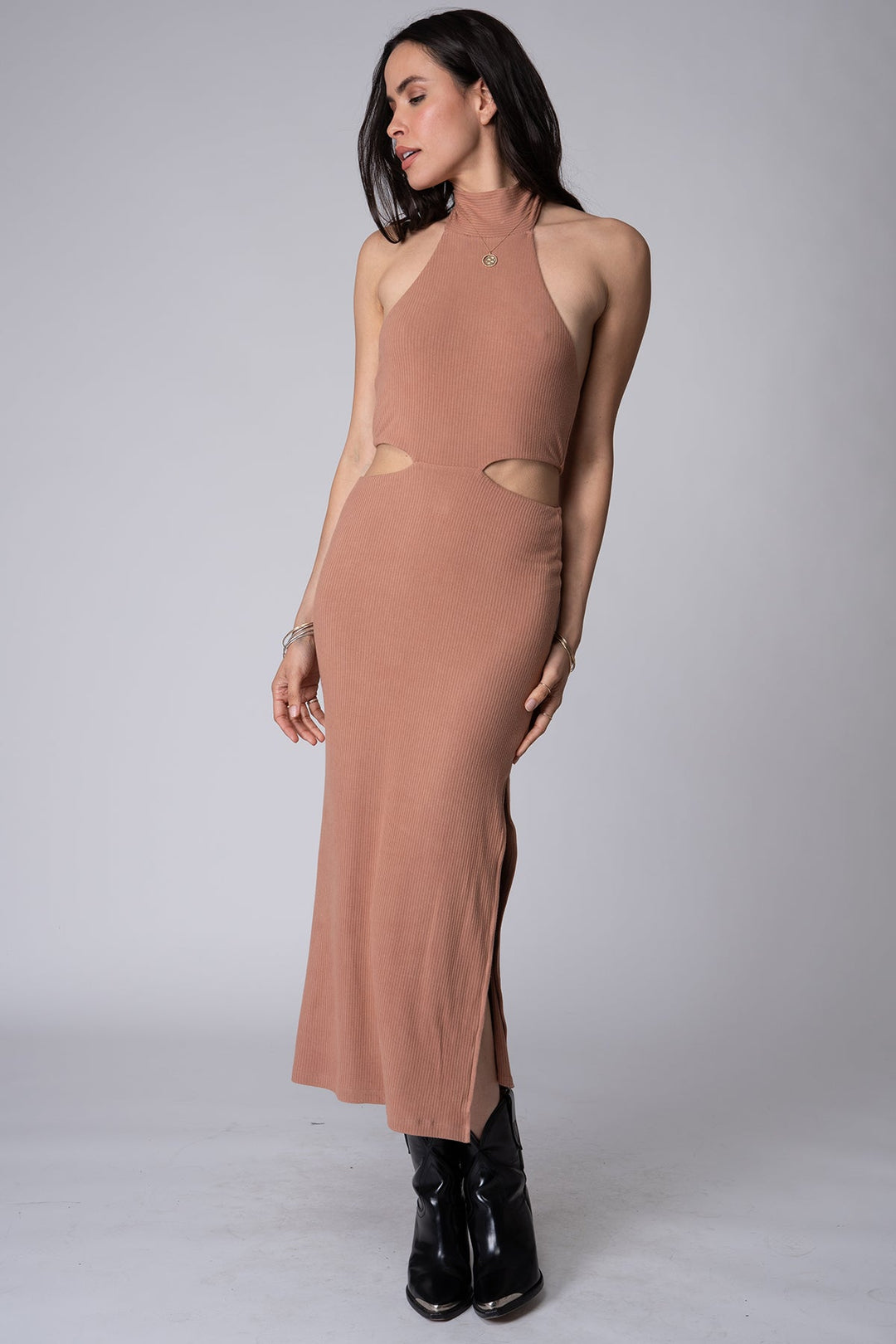 WIDE RIB HALTER CUT AWAY DRESS LARGE / CAMEL WIDE RIB HALTER CUT AWAY DRESS LARGE / CAMEL