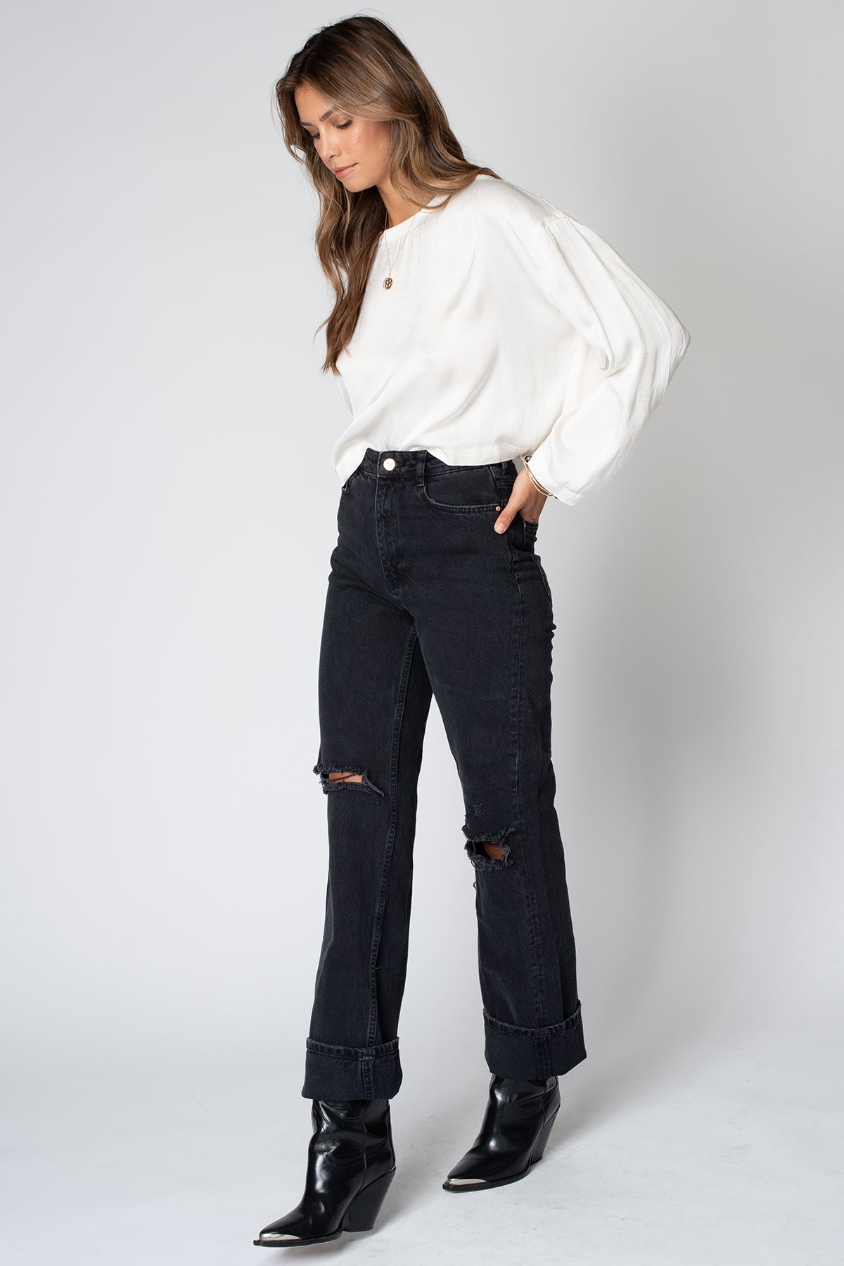MILA LONG SLEEVE CROP TEE