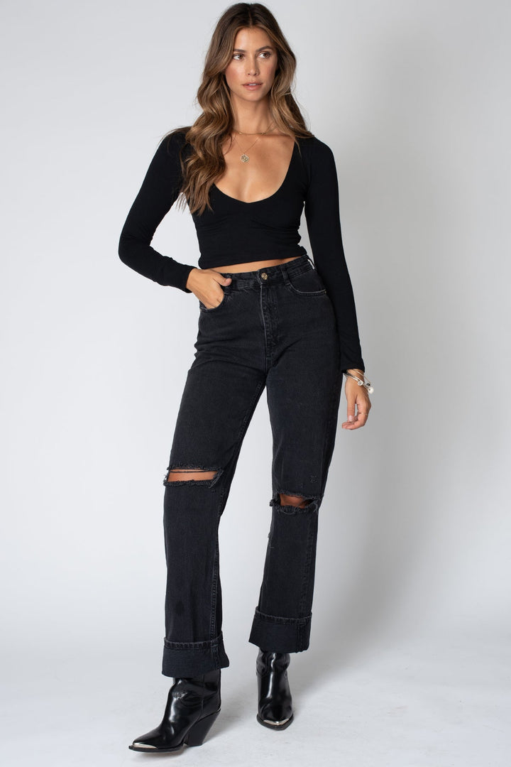 THE V NECK CROP