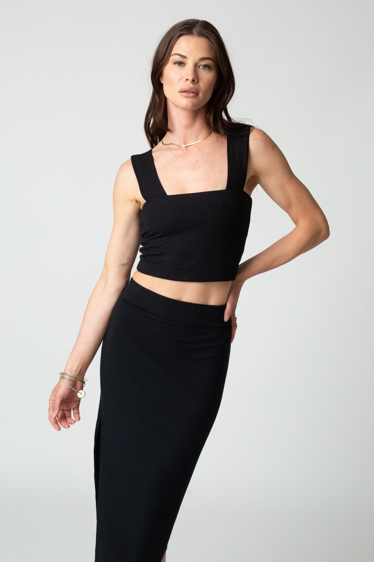 THE SQUARE CROP TANK